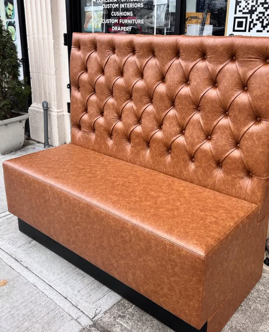 Booth Cognac Capitoné